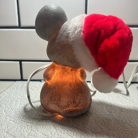 Vintage Christmas mouse Ceramic Night Light Working Adorable 6” - Picture 3 of 4
